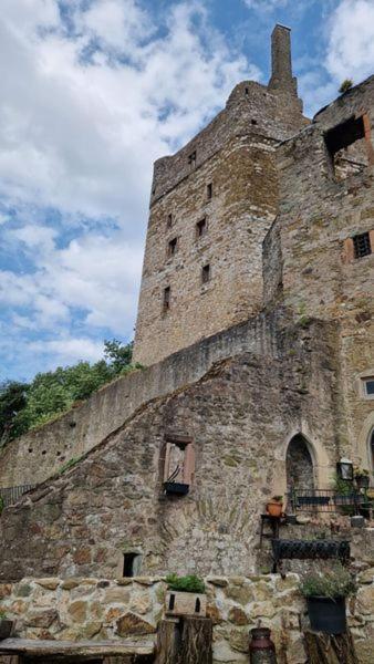 Burg Hermannstein - Monks Room Wetzlar Eksteriør bilde